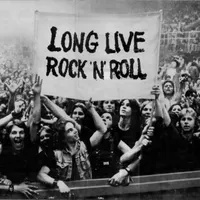 Logo do grupo LONG LIVE ROCKNROLL 🎼